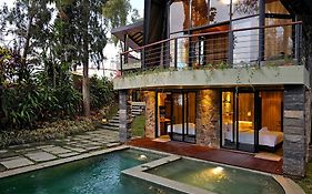Villa Klub Bunga - by The Batu Hotel Batu Malang
